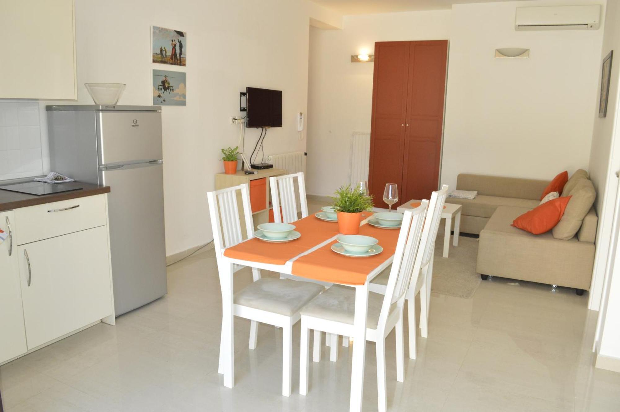 Apartments Villa Alba ポレッチ エクステリア 写真