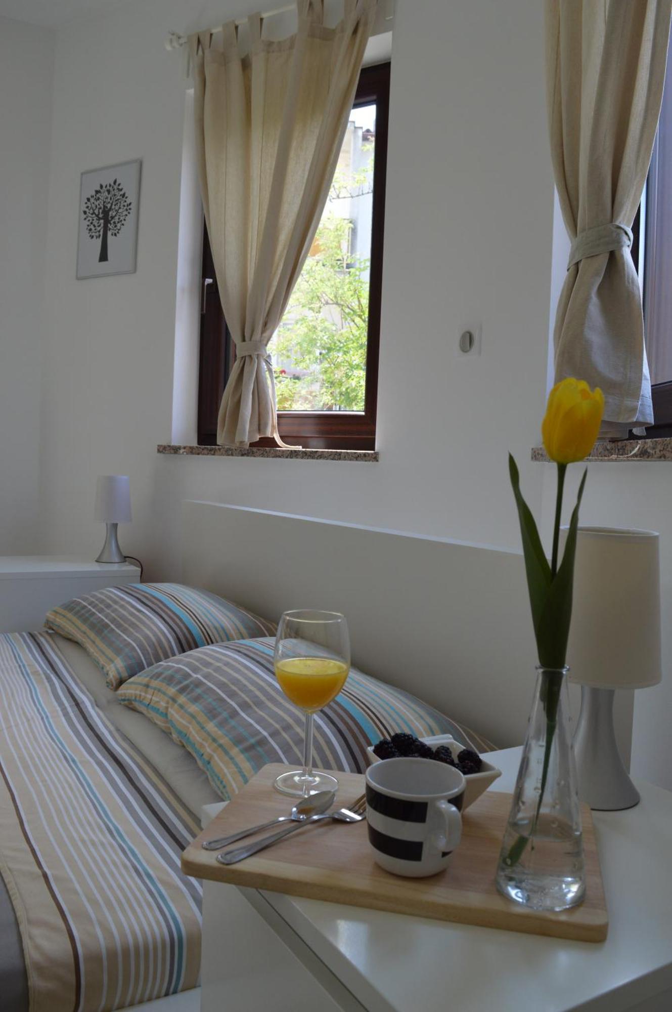 Apartments Villa Alba ポレッチ エクステリア 写真