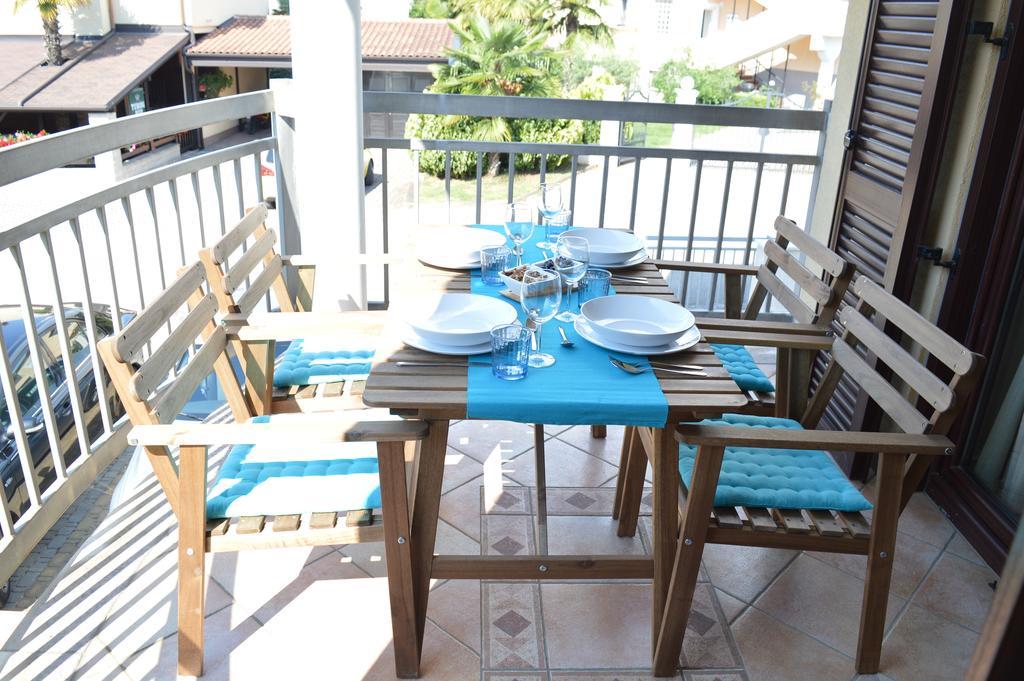 Apartments Villa Alba ポレッチ エクステリア 写真
