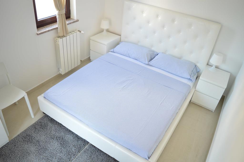 Apartments Villa Alba ポレッチ エクステリア 写真