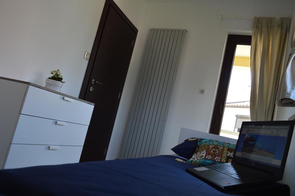 Apartments Villa Alba ポレッチ エクステリア 写真