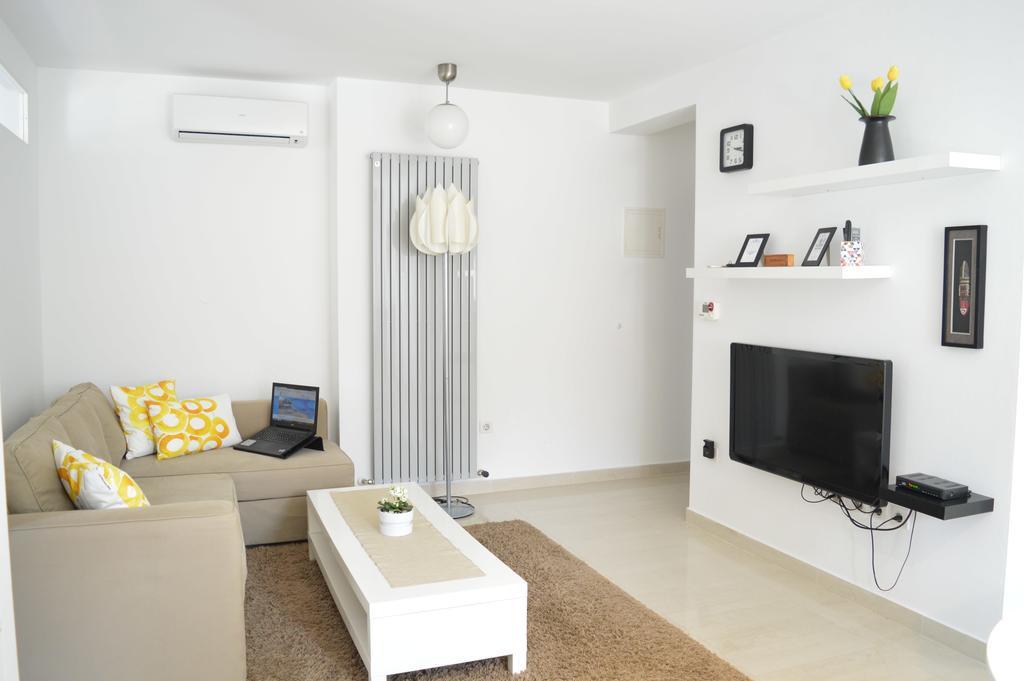 Apartments Villa Alba ポレッチ エクステリア 写真