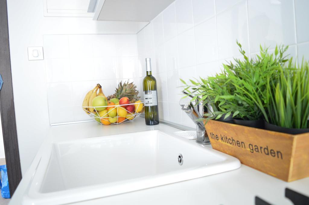 Apartments Villa Alba ポレッチ エクステリア 写真