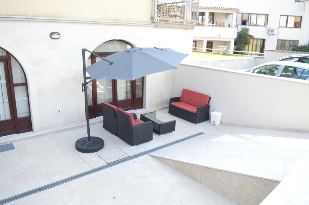 Apartments Villa Alba ポレッチ エクステリア 写真