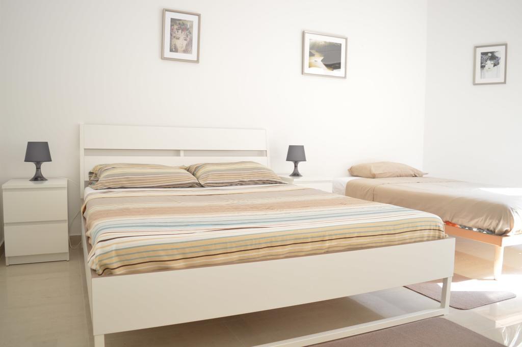 Apartments Villa Alba ポレッチ エクステリア 写真